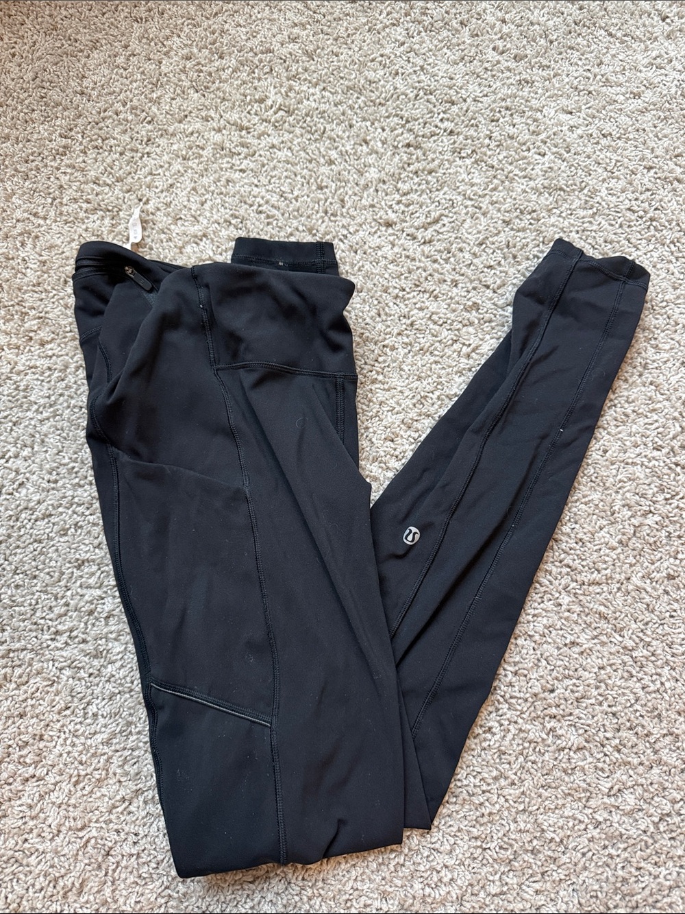 lululemon athletica black leggings with pocket